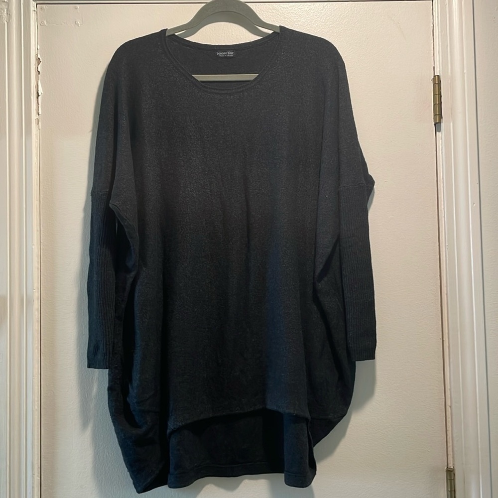 Banana Blue Australia Charcoal Gray Slight Arched Short Front To Back Sweater